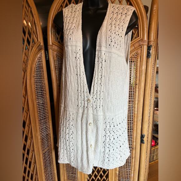 Cream Knit Sleeveless Cardigan by Cabin Creek - vintage size medium - Picture 1 of 5